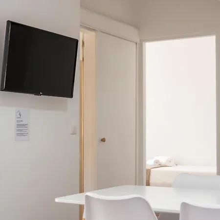 Apartament Alameda &